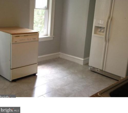 412 Maple Ave, Camden NJ  08106-2055 exterior