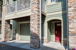 16311 48th Ave, Edmonds WA  98026-4809 exterior