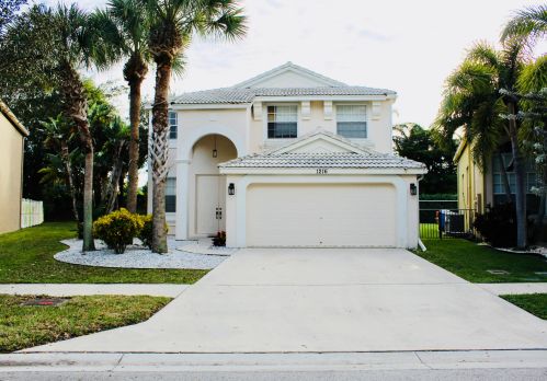 1216 Oakwater Dr, West Palm Beach, FL 33411-6106