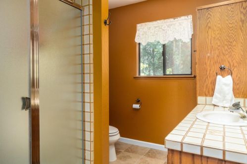 6832 Retreat Ln, Pacific House CA  95726-9465 exterior