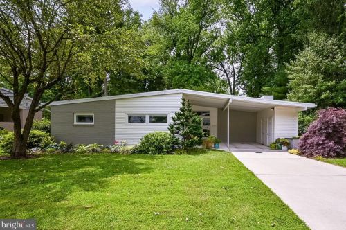 1512 Emory Rd, Wilmington, DE 19803-5104