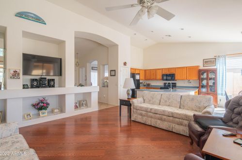 3948 Seton Ave, Gilbert AZ 85297-9366 exterior