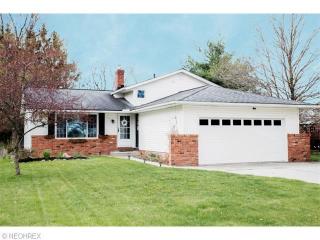 35560 Bainbridge Rd, Cleveland, OH 44139-3068