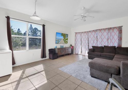 1146 Ebert St, Lehigh Acres, FL 33974-9425