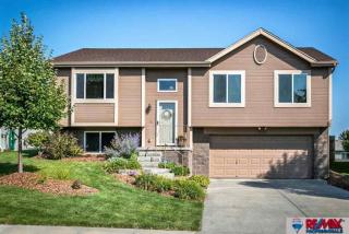 17038 Sahler St, Omaha, NE 68116-3269