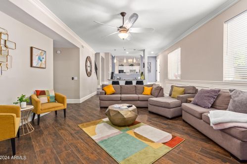 5717 Soft Wind Dr, Glendale AZ  85310-3643 exterior