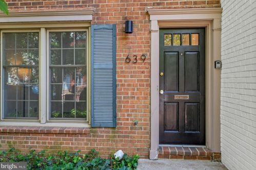 639 C St, Washington, DC 20003-4301