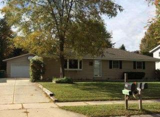 243 Claremont Rd, Saukville, WI 53080-2545