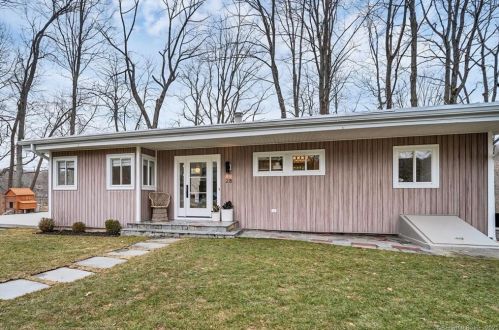 28 Rita Rd, Ridgefield, CT 06877-2238