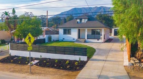 137 Altadena Dr, Altadena CA  91001-5104 exterior