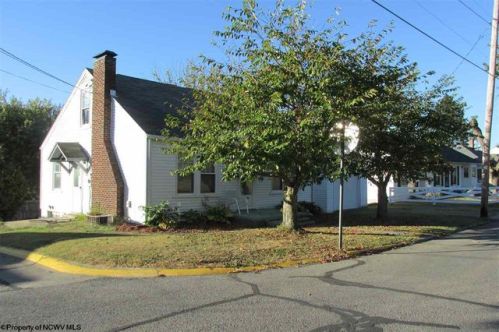 544 Madigan Ave, Morgantown WV  26501-6715 exterior