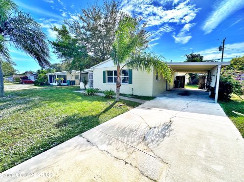 323 Crown Blvd, Melbourne, FL 32901-8603