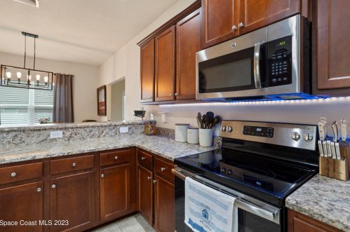 613 Hollow Glen Dr, Titusville FL  32780-3279 exterior