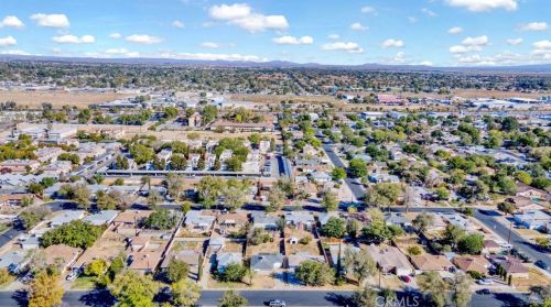 44035 Cedar Ave, Lancaster CA  93534-4422 exterior