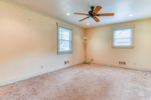 43 Piersoll Rd, Old Bridge NJ  08857-1536 exterior