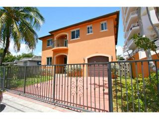 2729 24th Ter, Miami, FL 33145-3331