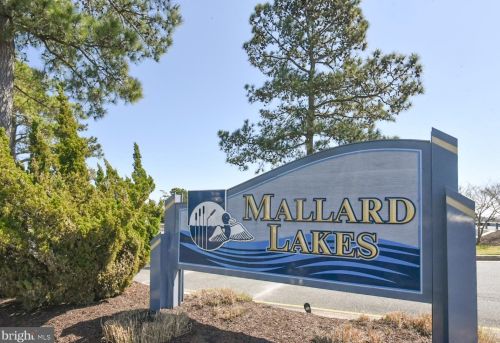 38280 Hummingbird Ln, Selbyville DE  19975-4661 exterior