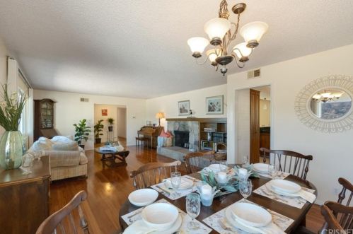 675 Dana Dr, Santa Paula CA  93060-1614 exterior