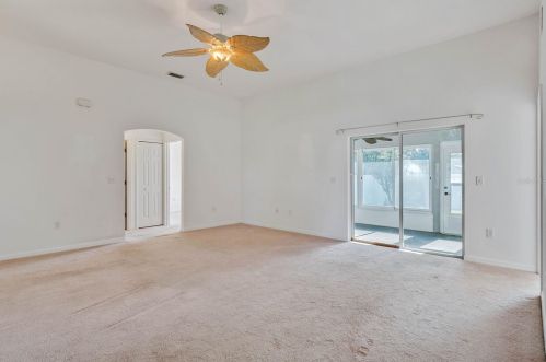 4641 Marsh Harbor Dr, Tavares FL  32778-4764 exterior