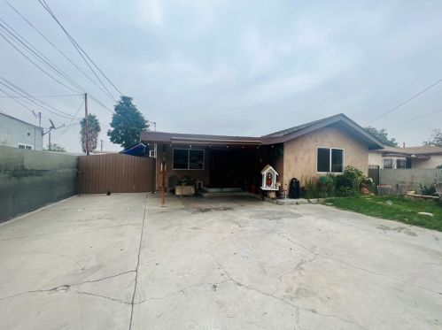 920 Rose Ave, Compton, CA 90221-2007