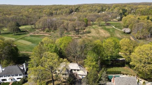 541 Lincoln St, New Britain CT 06052-1802 exterior