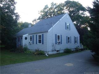 906 Long Cove Rd, Gales Ferry CT  06335-1918 exterior