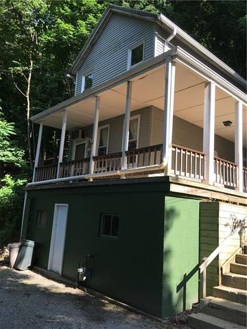 145 Houston St, Pittsburgh, PA 15223-1718