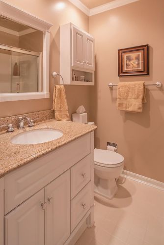 9120 Dominion Cir, Cincinnati OH 45249-8404 exterior