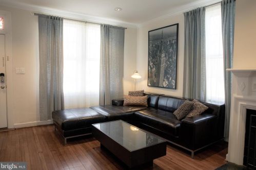 1227 33rd St, Washington DC  20007-3202 exterior