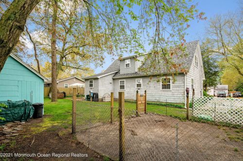 459 Newport Rd, Lacey NJ  08731-4809 exterior