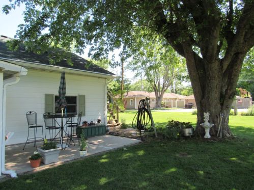 2527 10th St, Hobart IN  46342-5319 exterior