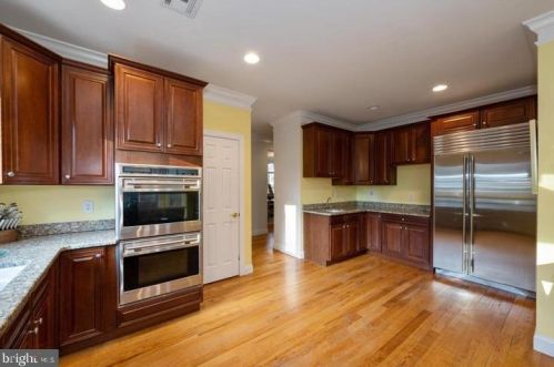 502 Cherry Valley Rd, Princeton NJ  08540-7681 exterior