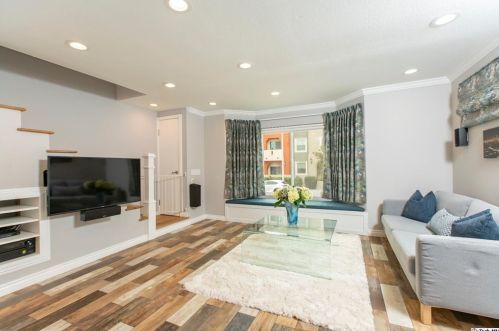 4744 Ben Ave, North Hollywood, CA 91607-3950