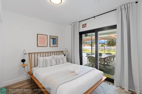 1831 56 Ave, Hollywood FL exterior