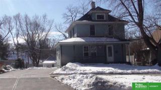 6335 Wirt St, Omaha, NE 68104-3355