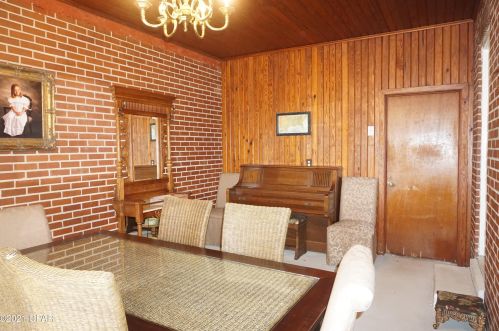 4334 7th Ave, Marianna FL  32446-2037 exterior