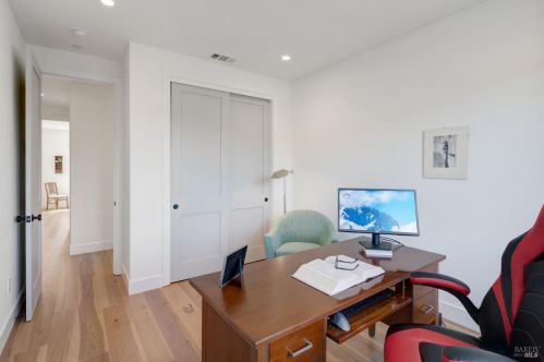 3711 Llyn Glaslyn Pl, Santa Rosa CA  95403-0950 exterior