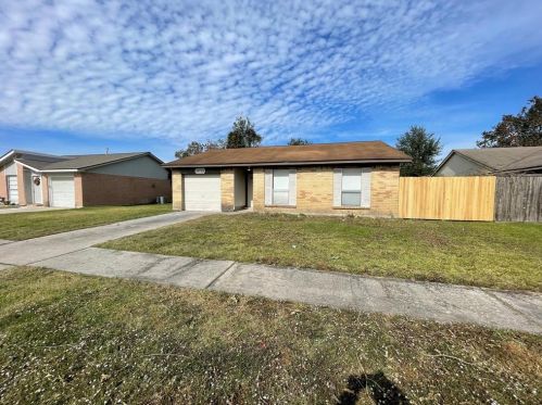 10723 Thorncliff Dr, Humble, TX 77396-2478