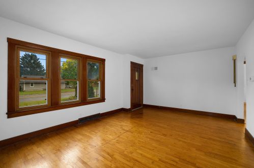 1739 Bainbridge St, La Crosse WI  54603-1462 exterior