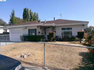 708 Banks Dr, Richmond, CA 94806-1822