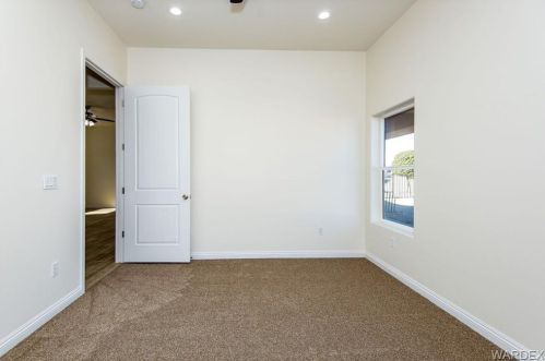 2201 Moon Ridge Ln, Bullhead City AZ  86426-6616 exterior