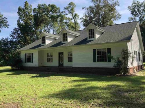 273 Hickorywood Dr, Crawfordville, FL 32327-2570