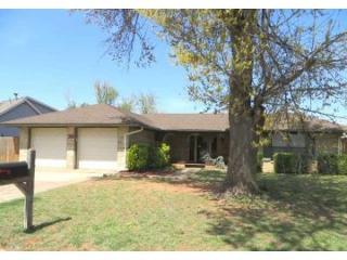 38 Shady Meadow Way, Chickasha, OK 73018-7812