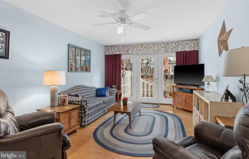 291 Conway Cir, Prospectville PA exterior