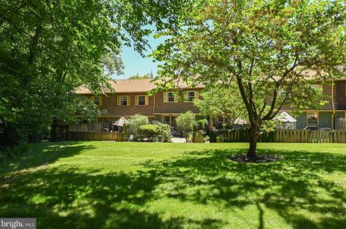 127 Roboda Blvd, Limerick PA 19468-2972 exterior