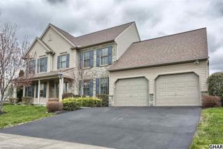 117 Blue Jay Way, Hummelstown PA  17036-8849 exterior