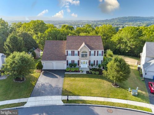 1213 Fox Rd, Dauberville, PA 19533-8848