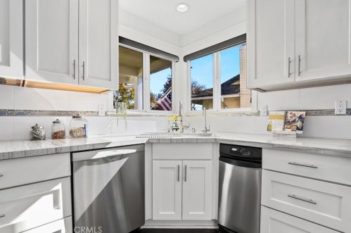 23317 Carlow Rd, Torrance CA  90505-4454 exterior
