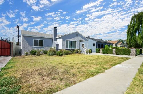 4835 122nd St, Hawthorne CA  90250-3507 exterior