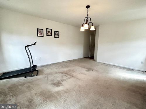 148 Killian Ln, Charles Town WV  25414-4939 exterior